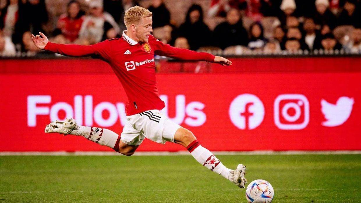 《德甲快攻 VS 墨超技术流：多特蒙特雷世俱杯碰撞，速度与节奏的终极博弈》